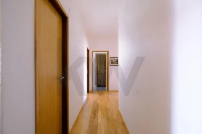 Apartamento T3 para Venda em Santiago do Cacém, Santa Cruz e São Bartolomeu da Serra