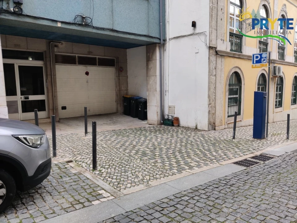 Apartamento para Venda em Campolide Foto 2