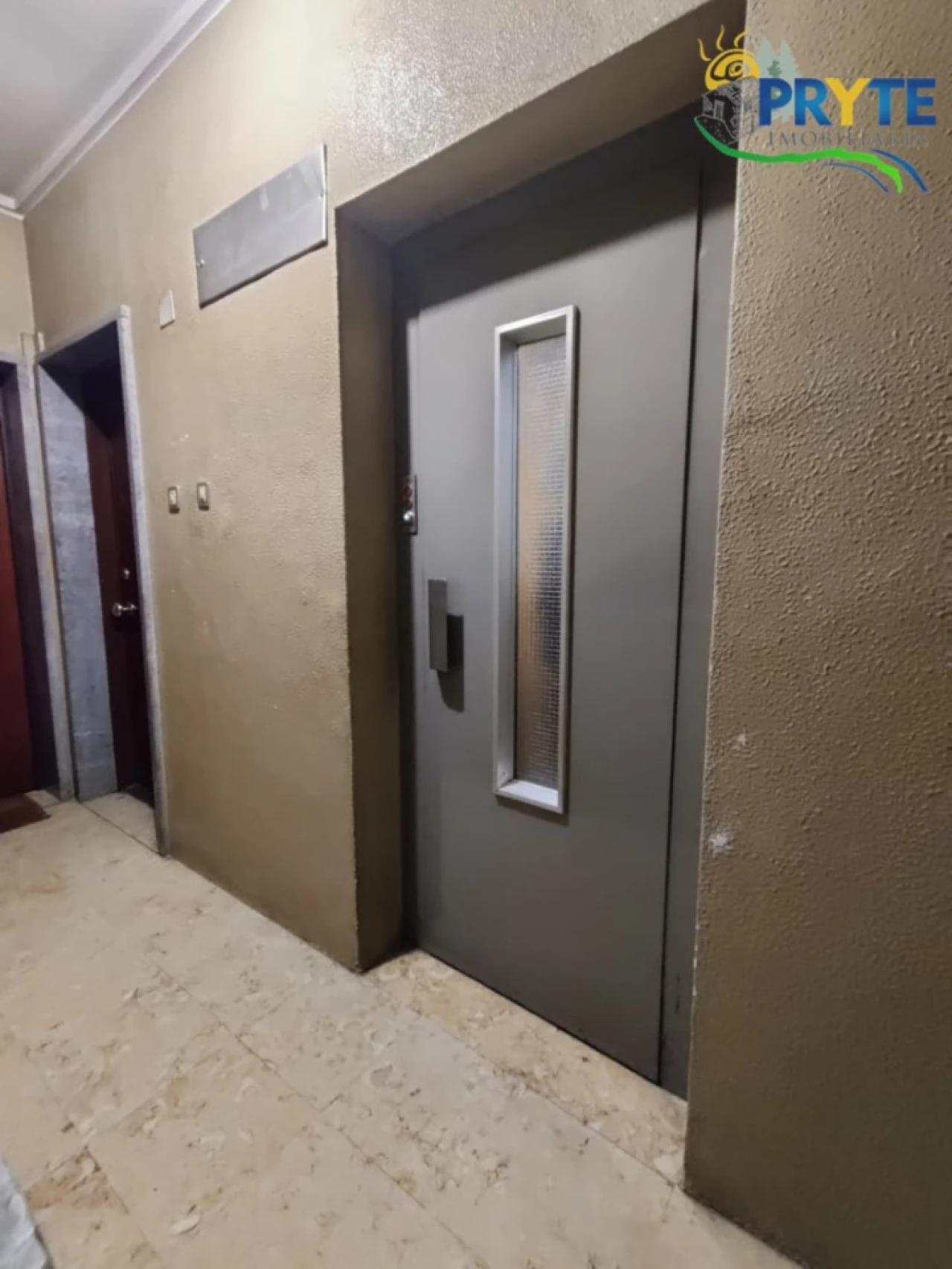 Apartamento para Venda em Campolide Foto 12