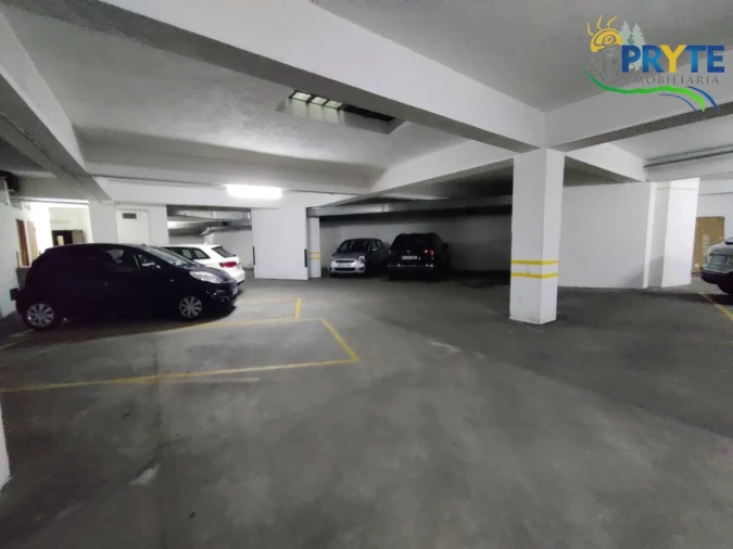 Apartamento para Venda em Campolide Foto 10