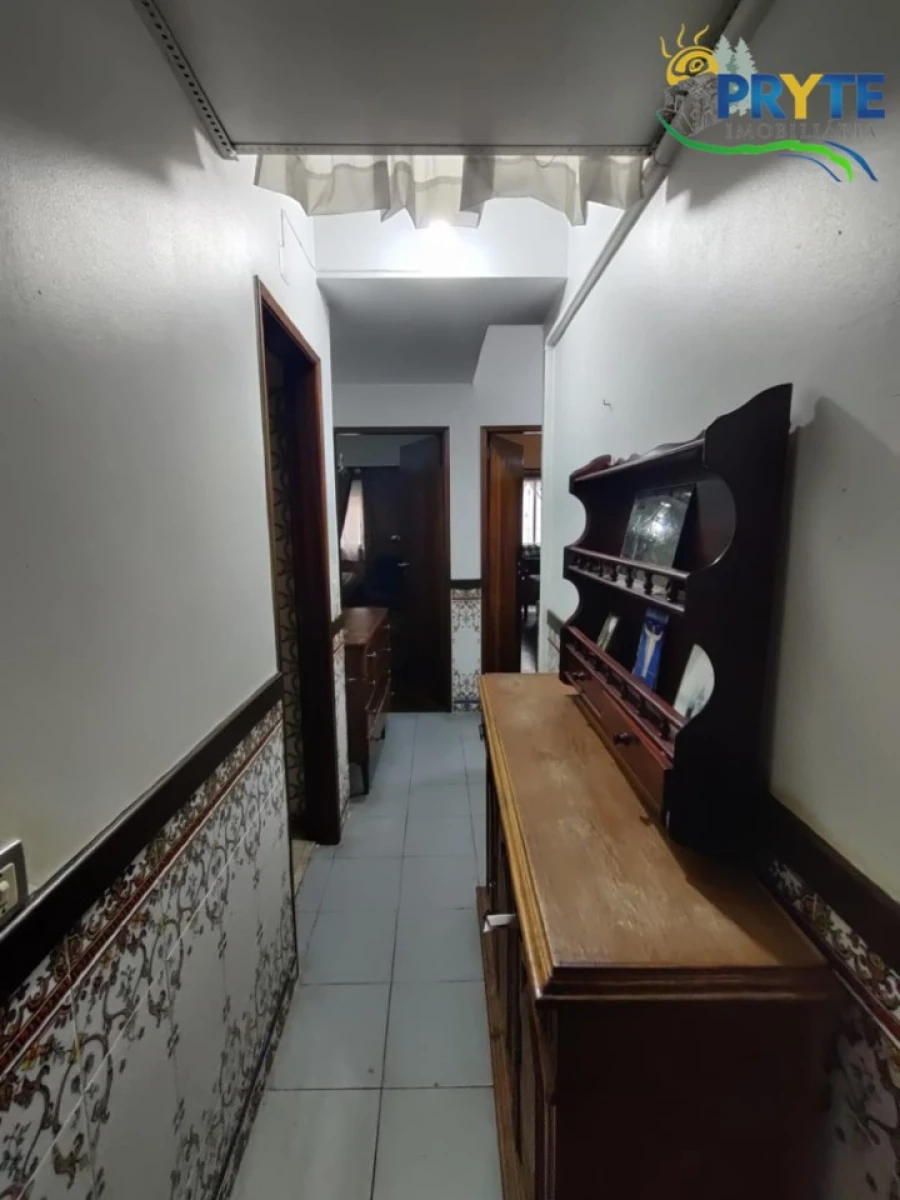 Apartamento para Venda em Campolide Foto 27
