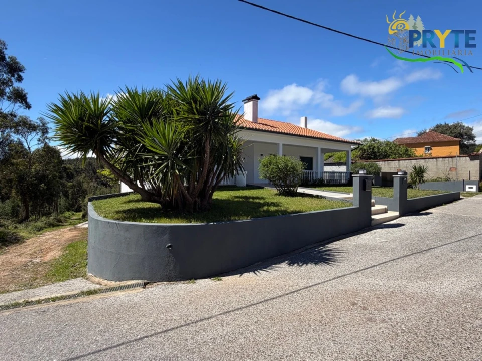 Moradia T3 para Venda em Vila Facaia Foto 7