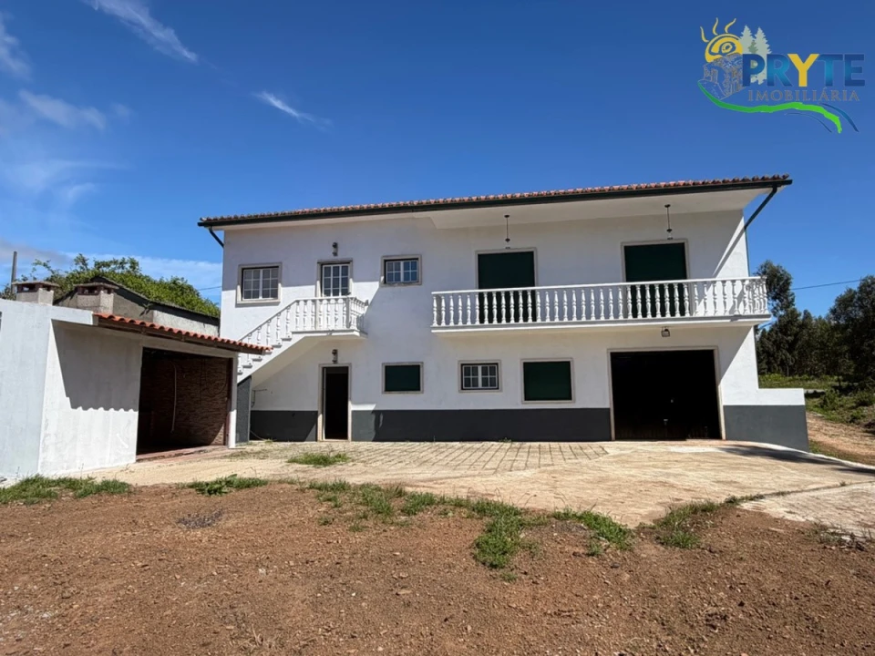 Moradia T3 para Venda em Vila Facaia Foto 10