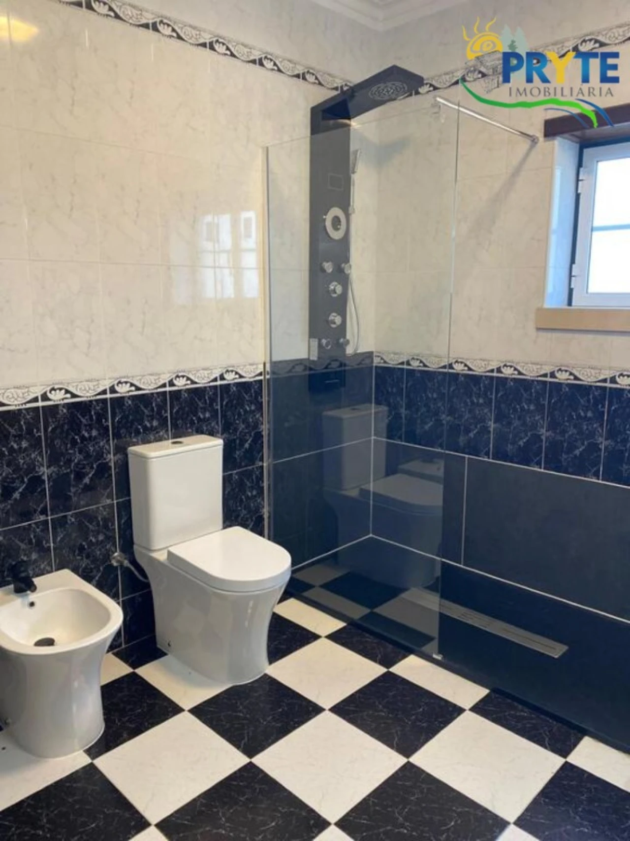 Moradia T3 para Venda em Vila Facaia Foto 24