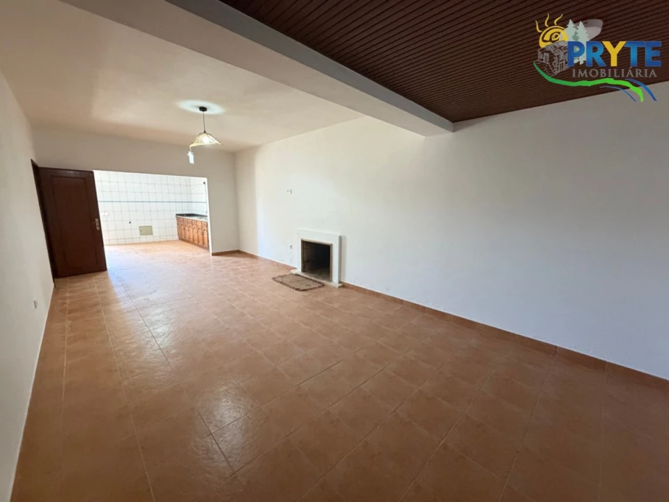 Moradia T3 para Venda em Vila Facaia Foto 50