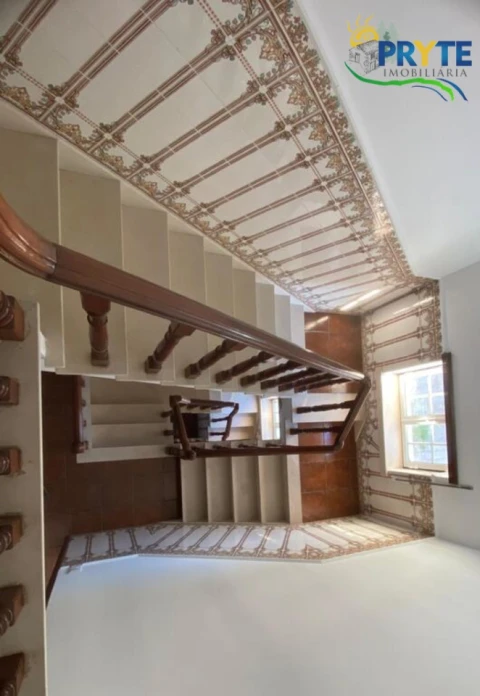 Moradia T3 para Venda em Vila Facaia