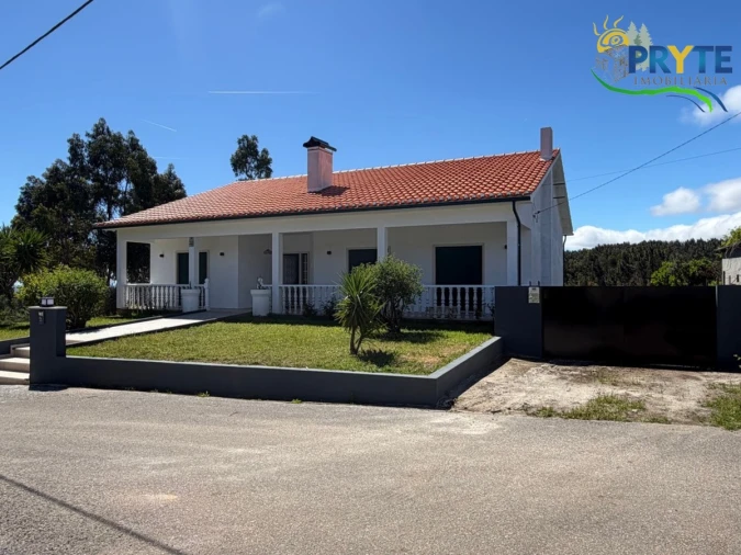 Moradia T3 para Venda em Vila Facaia Foto 4