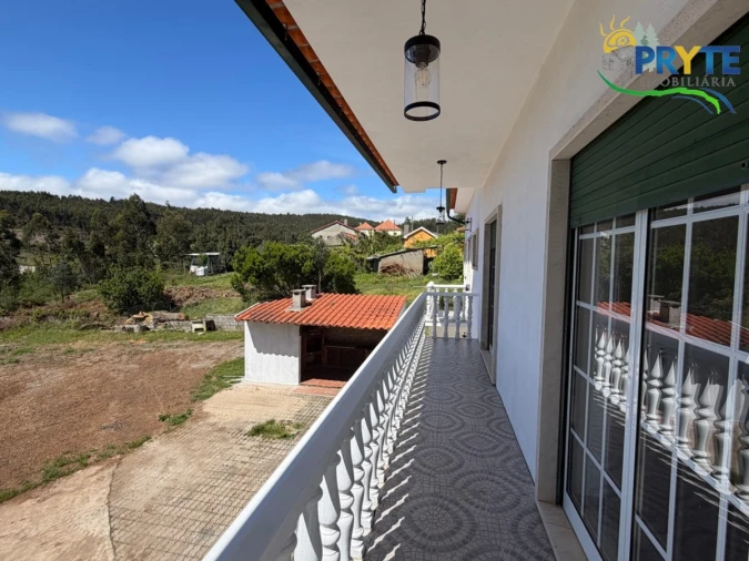 Moradia T3 para Venda em Vila Facaia Foto 16