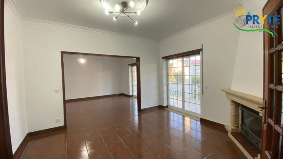 Moradia T3 para Venda em Vila Facaia Foto 30