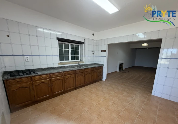 Moradia T3 para Venda em Vila Facaia Foto 48