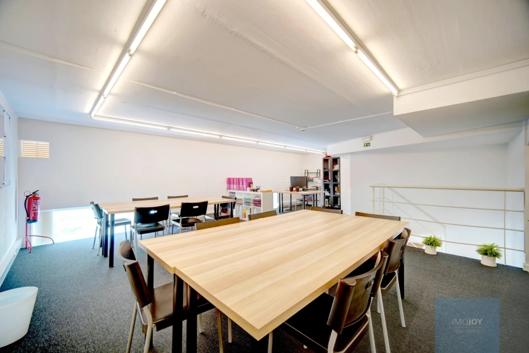 Loja para Arrendamento em Parque das Nações Foto 12