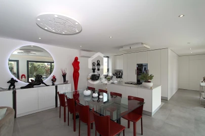 Moradia T3 para Venda em São Silvestre