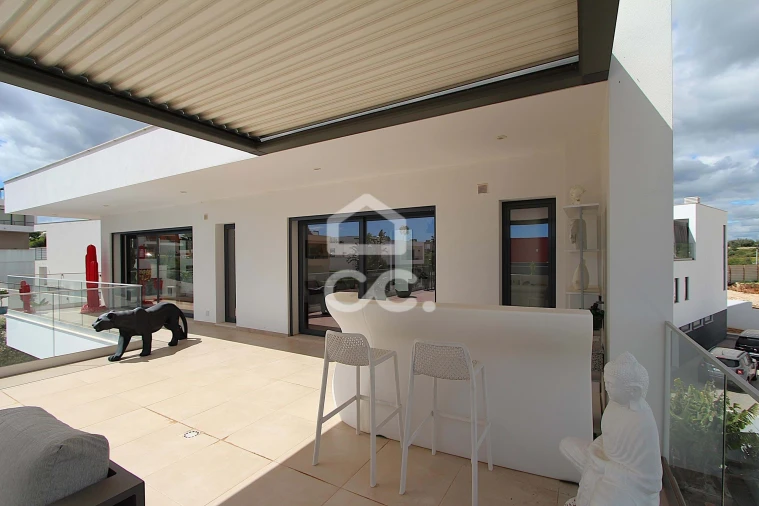 Moradia T3 para Venda em São Silvestre Foto 21