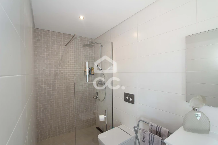 Moradia T3 para Venda em São Silvestre Foto 19