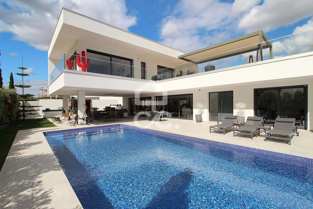 Moradia T3 para Venda em São Silvestre Foto 31