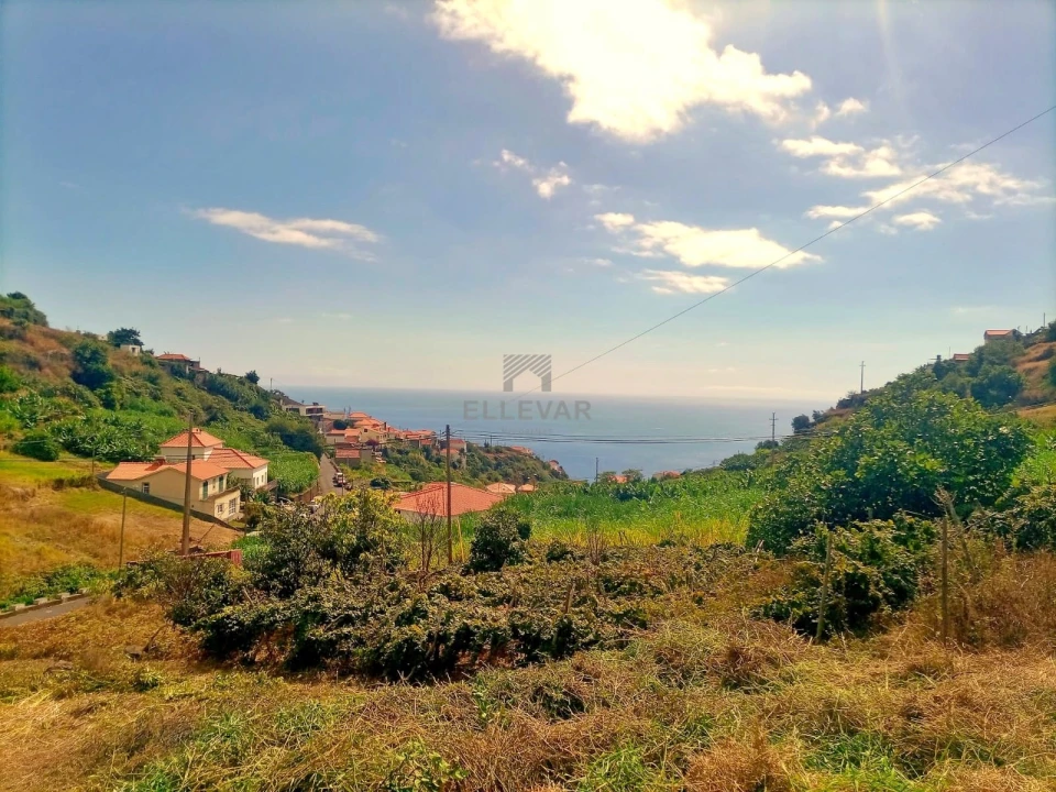 Terreno para Venda em Calheta Foto 7