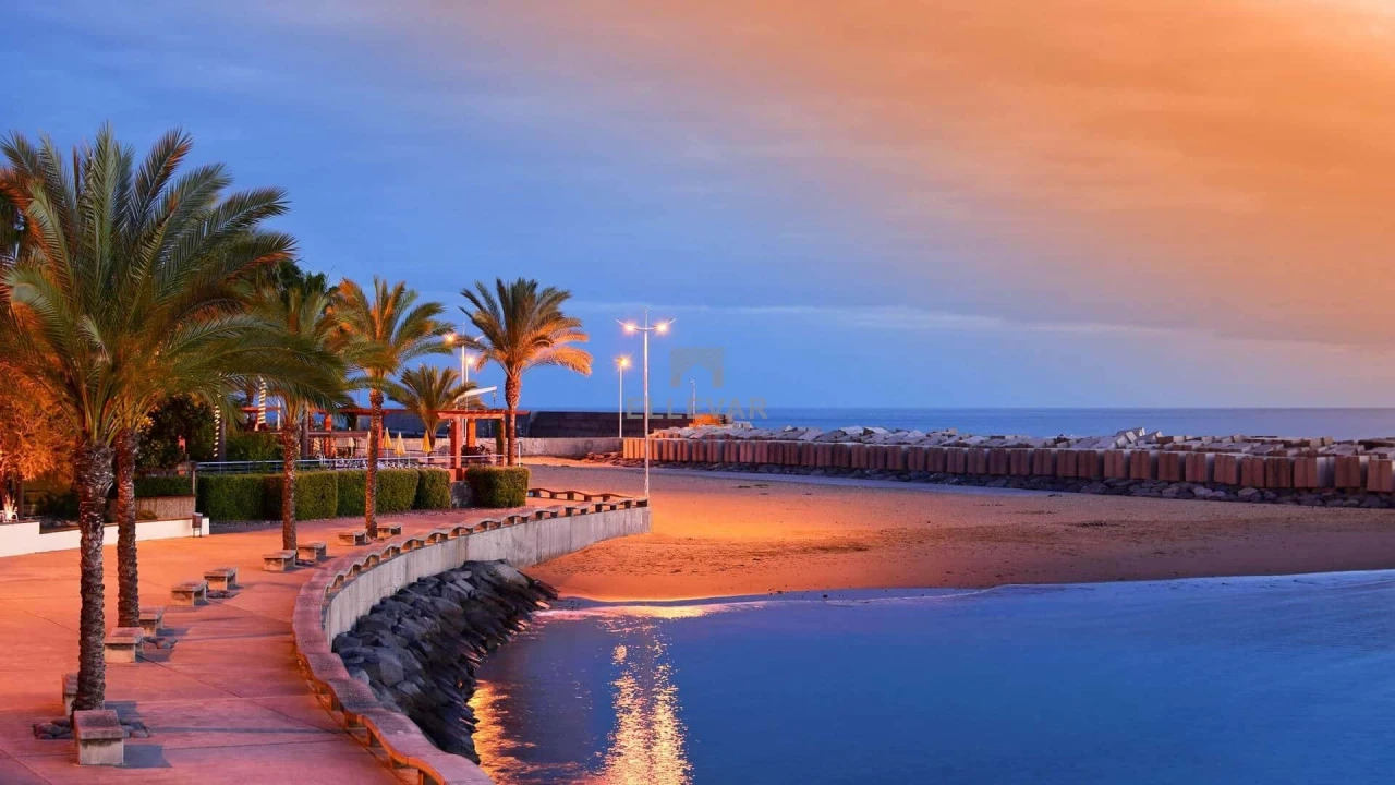 Terreno para Venda em Calheta Foto 3