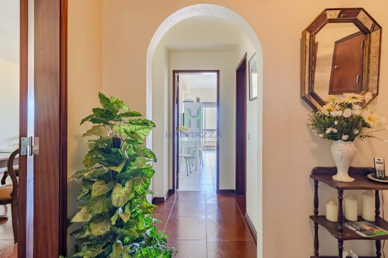 Apartamento T2 para Venda em Lagos (São Sebastião e Santa Maria) Foto 9