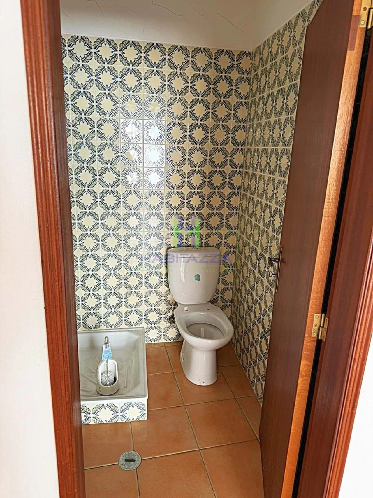 Prédio para Venda em Lagos (São Sebastião e Santa Maria) Foto 8