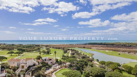 Moradia T4 para Venda em Almancil