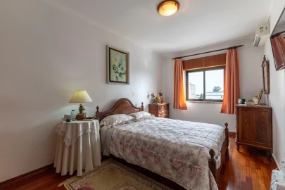 Apartamento T4 para Venda em Marvila, Ribeira Santarém, São Salvador, São Nicolau
