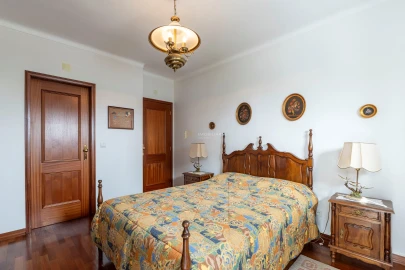 Apartamento T4 para Venda em Marvila, Ribeira Santarém, São Salvador, São Nicolau