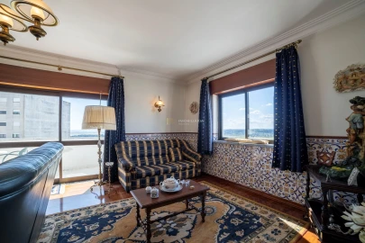 Apartamento T4 para Venda em Marvila, Ribeira Santarém, São Salvador, São Nicolau