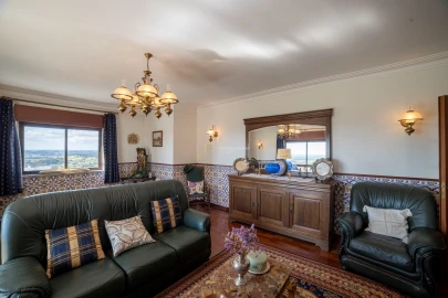 Apartamento T4 para Venda em Marvila, Ribeira Santarém, São Salvador, São Nicolau