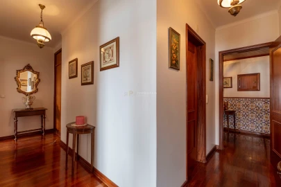 Apartamento T4 para Venda em Marvila, Ribeira Santarém, São Salvador, São Nicolau