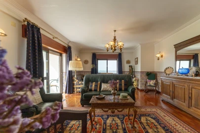 Apartamento T4 para Venda em Marvila, Ribeira Santarém, São Salvador, São Nicolau