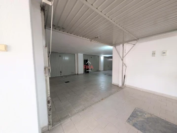 Negócio para Arrendamento em Seixal, Arrentela e Aldeia de Paio Pires