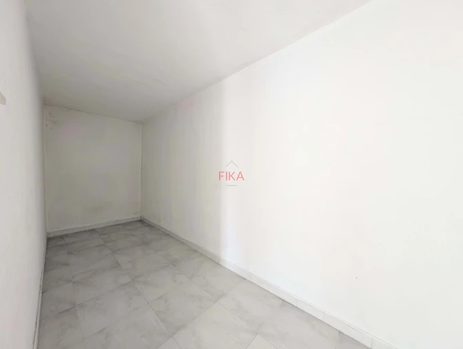 Negócio para Arrendamento em Seixal, Arrentela e Aldeia de Paio Pires Foto 6