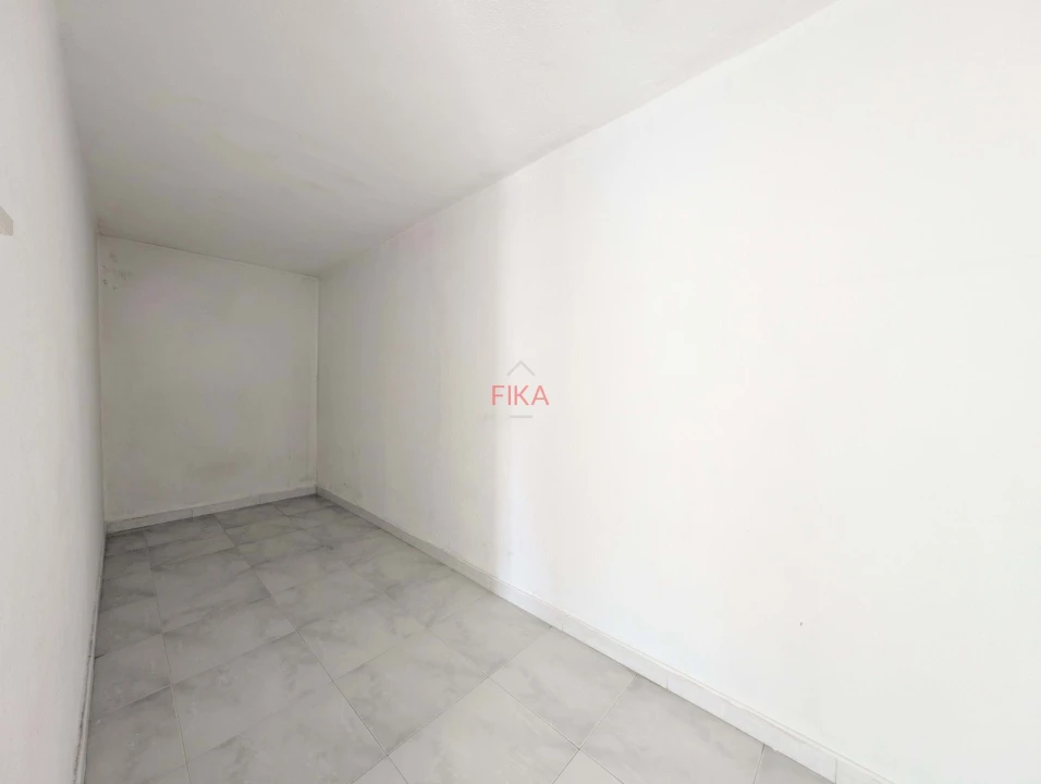 Negócio para Arrendamento em Seixal, Arrentela e Aldeia de Paio Pires Foto 6