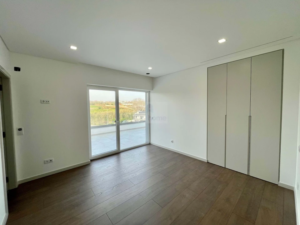 Moradia T4 para Venda em Lourinhã e Atalaia Foto 30