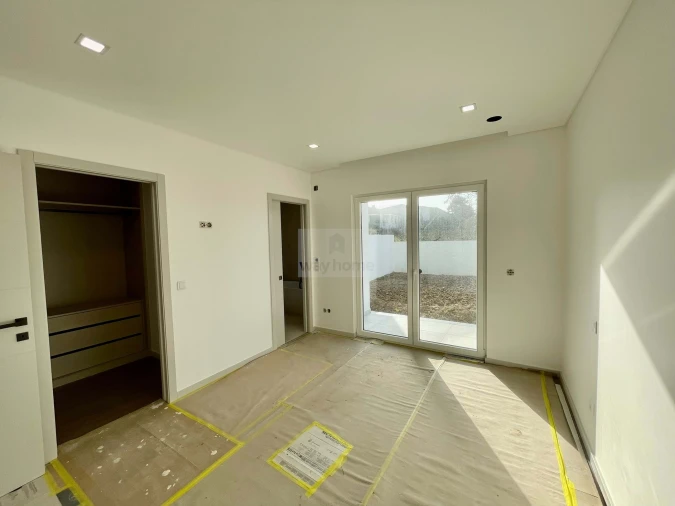 Moradia T4 para Venda em Lourinhã e Atalaia Foto 23