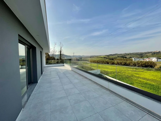 Moradia T4 para Venda em Lourinhã e Atalaia Foto 10