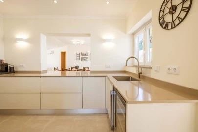 Moradia T3 para Venda em Luz