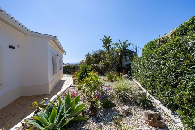 Moradia T3 para Venda em Luz Foto 43