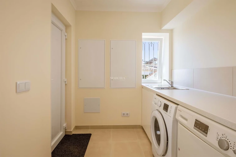 Moradia T3 para Venda em Luz Foto 36