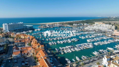 Terreno para Venda em Quarteira