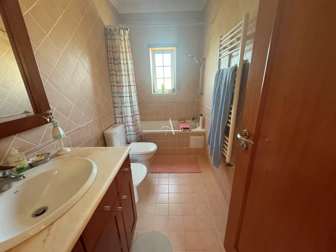 Moradia T4 para Venda em Alfeizerão Foto 22