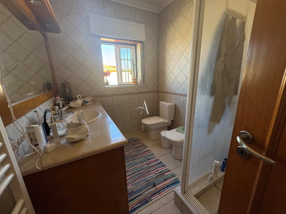 Moradia T4 para Venda em Alfeizerão Foto 15