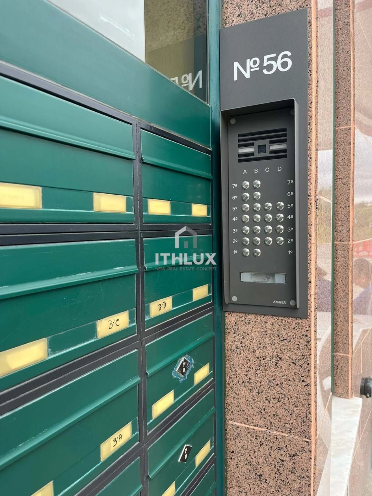 Apartamento T3 para Venda em Laranjeiro e Feijó Foto 3