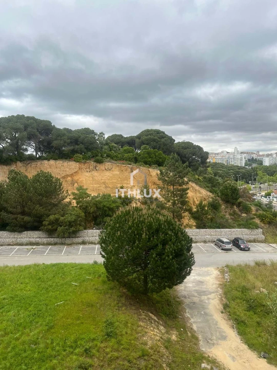 Apartamento T3 para Venda em Laranjeiro e Feijó Foto 10