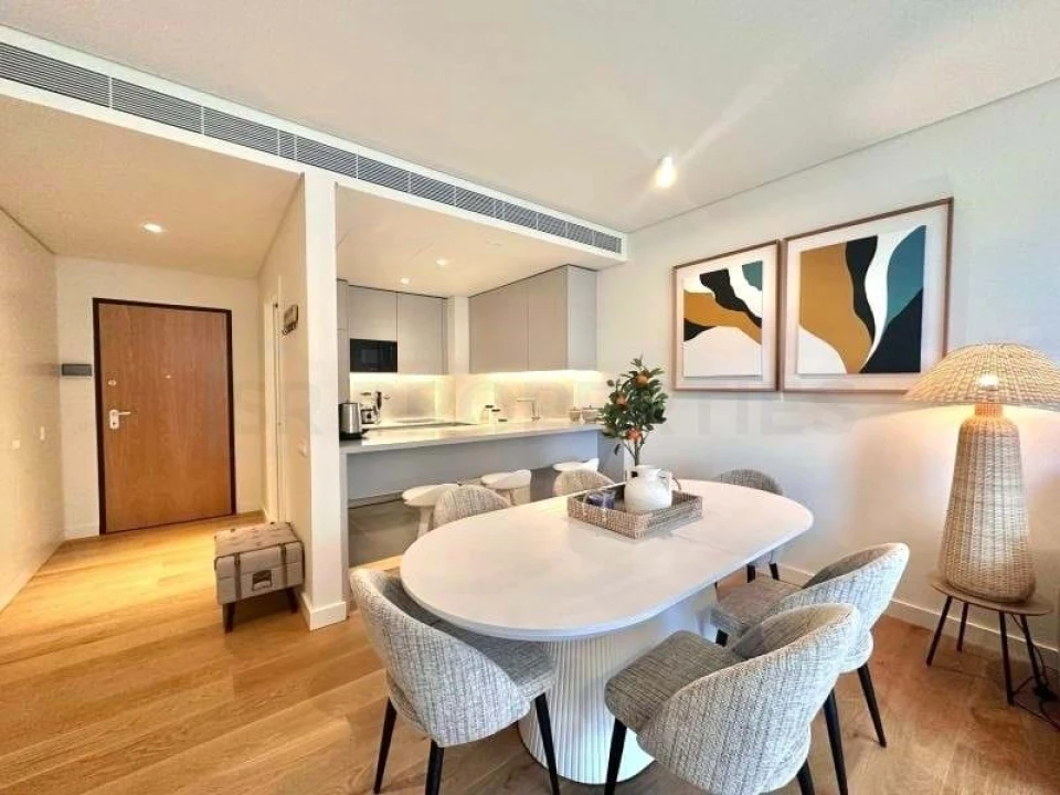 Apartamento T2 para Venda em Quarteira Foto 2