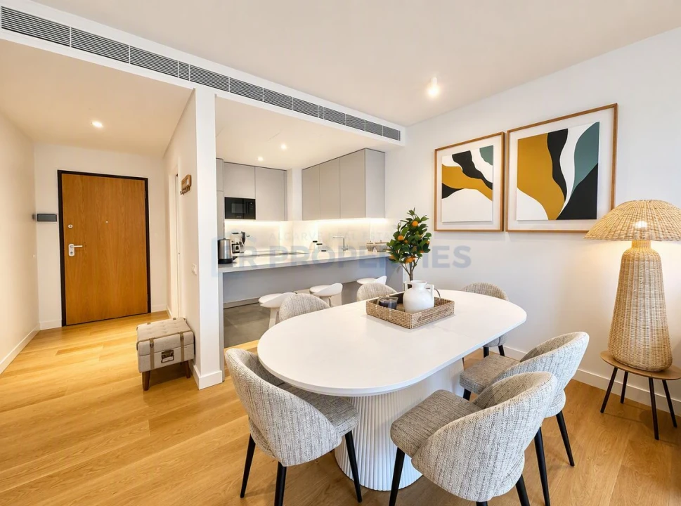 Apartamento T2 para Venda em Quarteira Foto 2