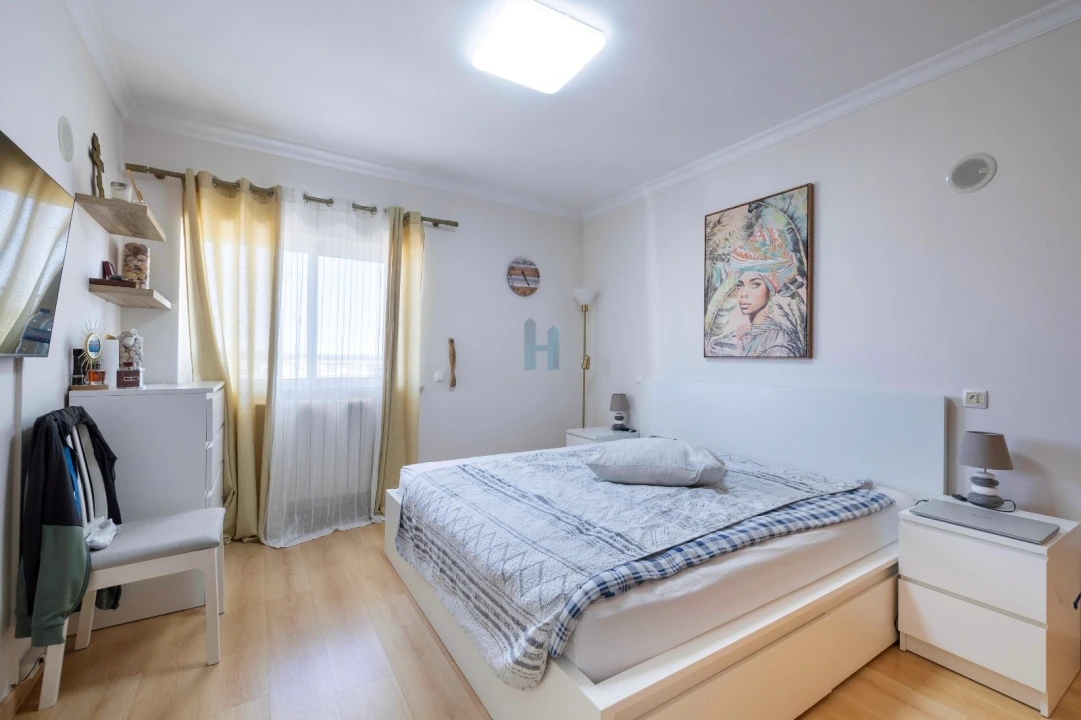 Apartamento T2 para Venda em Portimão Foto 13