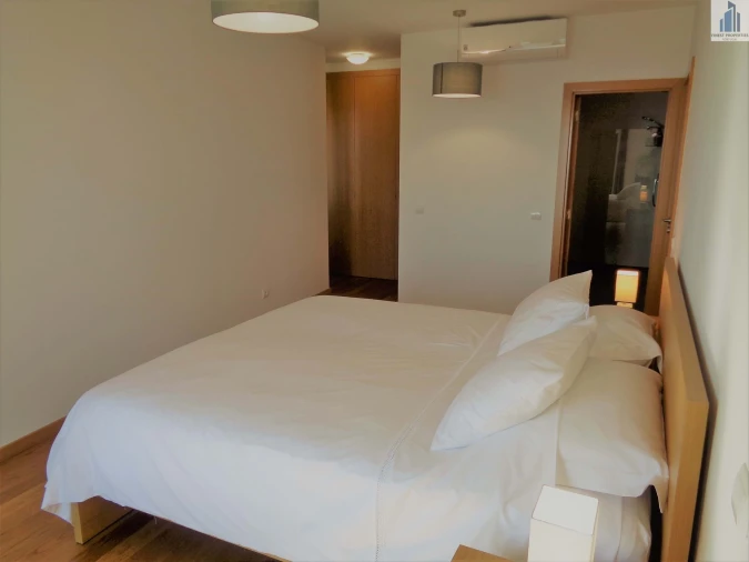 Apartamento T2 para Venda em Caniço Foto 8