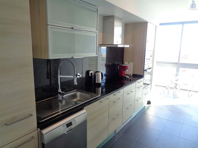 Apartamento T2 para Venda em Caniço Foto 18