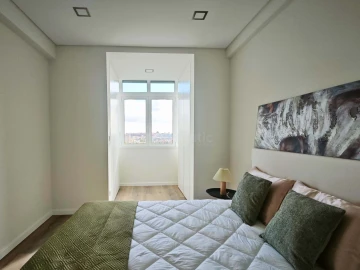 Apartamento T3 para Venda em Benfica